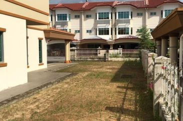 TAMAN KINGFISHER SULAMAN PH 4