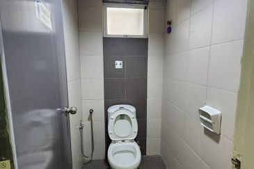 Inanam Capital Shoplot | Ground Floor