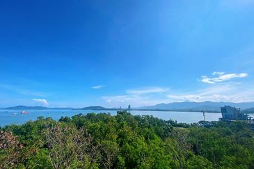 The Peak Vista (Likas)
