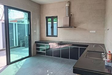 Jalan Seraya @ Likas