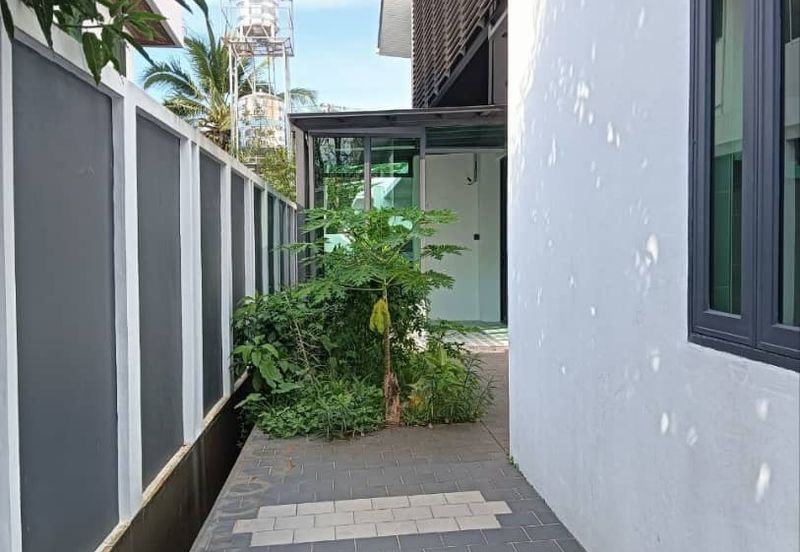 Jalan Seraya @ Likas