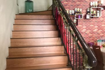 TAMAN BUKIT HIJAU (GREEN HILL PARK)