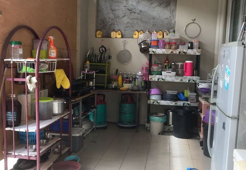 TAMAN BUKIT HIJAU (GREEN HILL PARK)