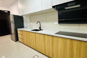 Jesselton Twin Towers