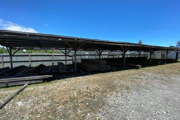 Ketiau Covered Warehouse | 0.75acres | Flood Free Area | Ketiau Lok Kawi, Sabah