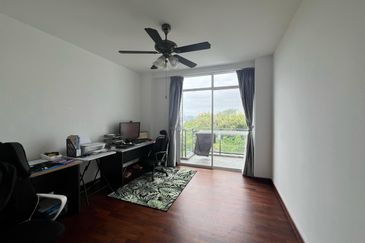 JADE RESIDENCE CONDOMINIUM