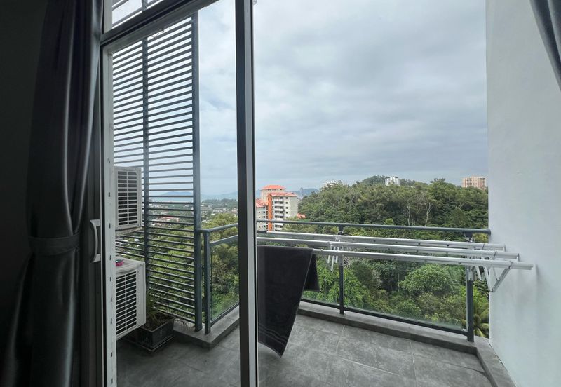 JADE RESIDENCE CONDOMINIUM