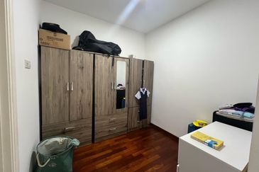 JADE RESIDENCE CONDOMINIUM