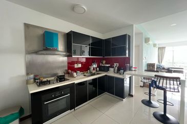 JADE RESIDENCE CONDOMINIUM