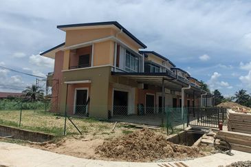 Taman Bayu Senja | Phase 2 | 2 Storey Landed House | Intermediate Lot  | Keningau
