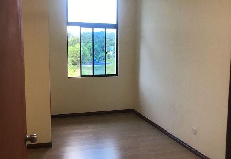 Taman Seri Tombovo | 2 Storey Terrace Corner Lot | New House | 