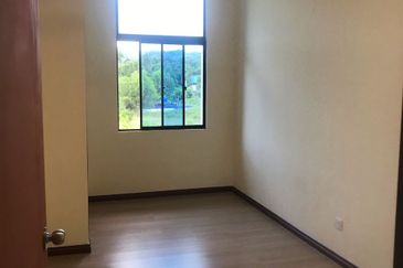 Taman Seri Tombovo | 2 Storey Terrace Corner Lot | New House | 