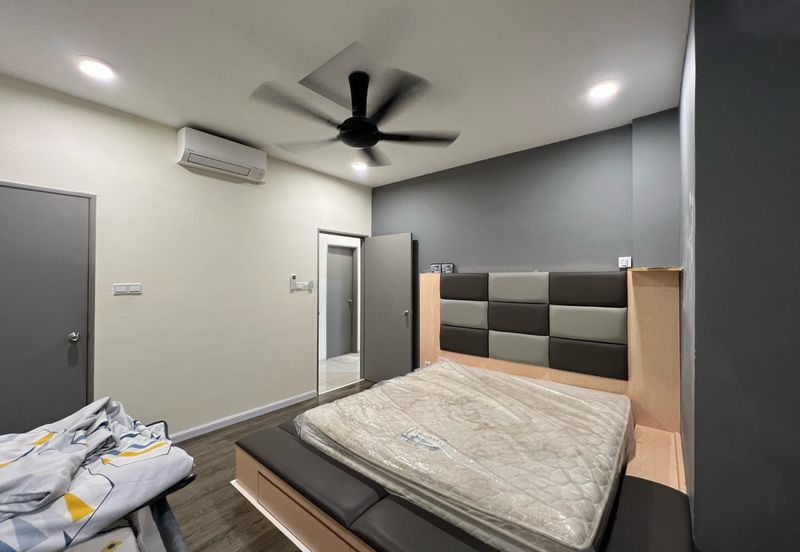 GREENFIELD RESIDENCE