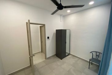 Kingfisher Putatan | Block B | Level 10 | Partially Furnished | Putatan