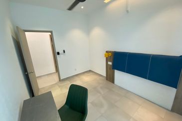 Kingfisher Putatan | Block B | Level 10 | Partially Furnished | Putatan