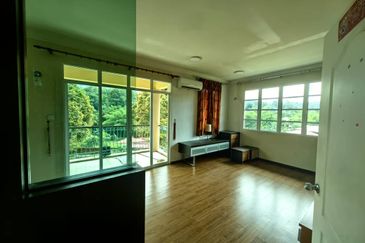 Kiansom Country Height