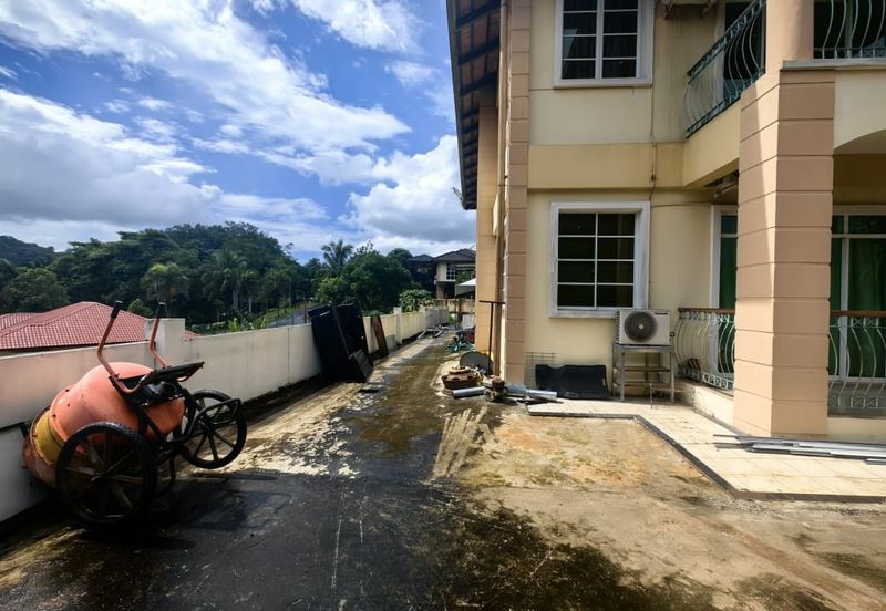 Kiansom Country Height