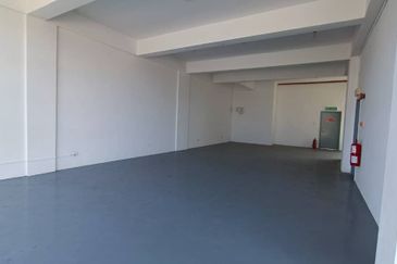 Donggongon Avenue | 6 Storey Office /Retail with Lift | Penampang | For Rent