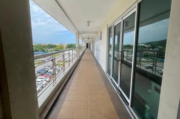 Harbour City | Corner Office Lot | Level 4 | Kota Kinabalu