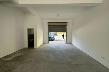 Plaza Legasi Sulaman  | Intermediate 2-Storey Shoplot | For Sale