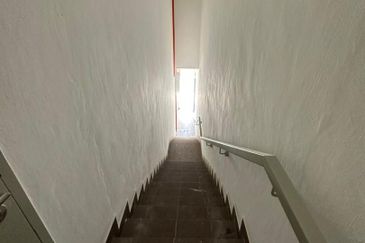 Plaza Legasi Sulaman  | Intermediate 2-Storey Shoplot | For Sale