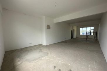 Plaza Legasi Sulaman  | Intermediate 2-Storey Shoplot | For Sale