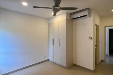 Kingfisher Inanam Condominium