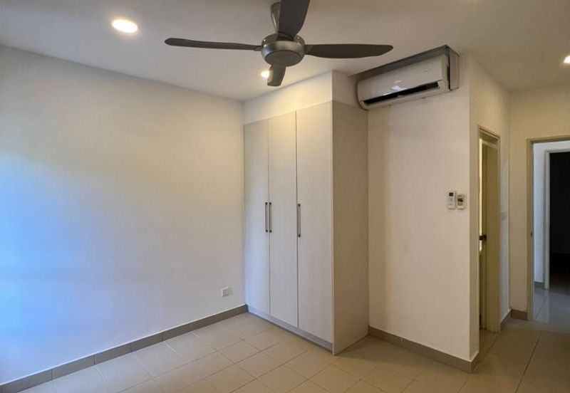 Kingfisher Inanam Condominium