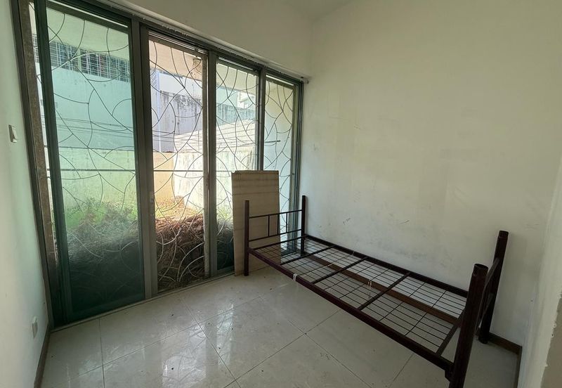 Taman Golden Hill Garden | Intermediate 2 Storey Terrace House | Kepayan 