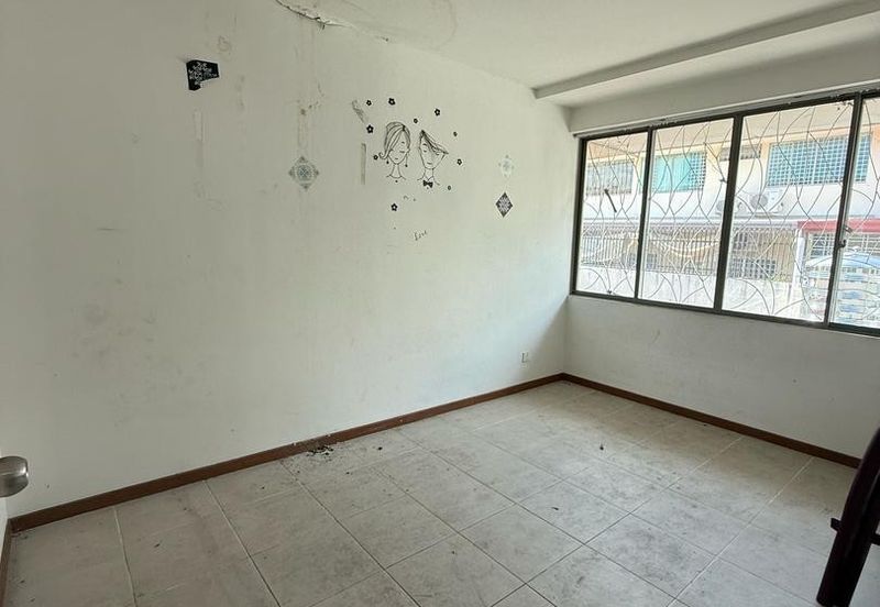 Taman Golden Hill Garden | Intermediate 2 Storey Terrace House | Kepayan 