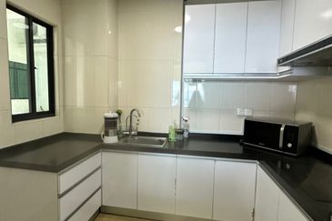 The Peak Vista (Likas)