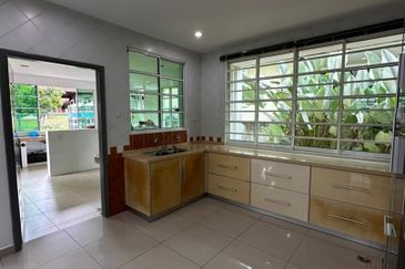 Kiansom Country Height