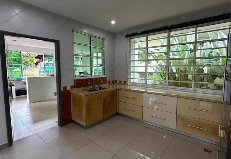 Kiansom Country Height