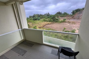 Taman Pertama, Penampang