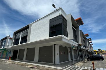 Parklane City Benoni | Corner 2 Storey Shoplot | Papar