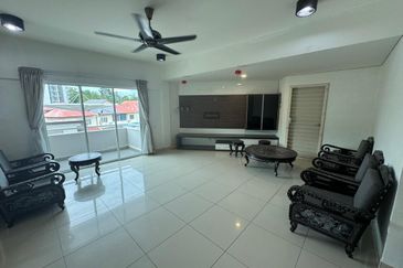 Puri Fantasi @ Likas | Corner Unit | Level 1 | Partially Furnished | Kota Kinabalu