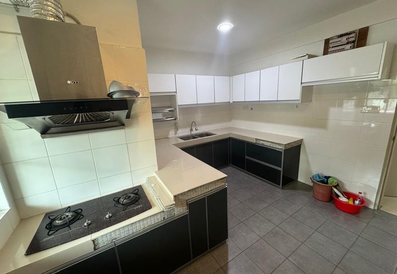 Puri Fantasi @ Likas | Corner Unit | Level 1 | Partially Furnished | Kota Kinabalu