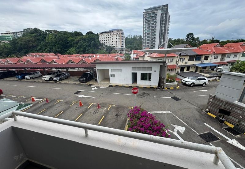 Puri Fantasi @ Likas | Corner Unit | Level 1 | Partially Furnished | Kota Kinabalu