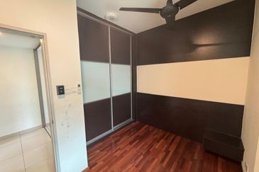 Puri Fantasi @ Likas | Corner Unit | Level 1 | Partially Furnished | Kota Kinabalu