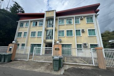 Spinnaker Suites @ Likas Bay