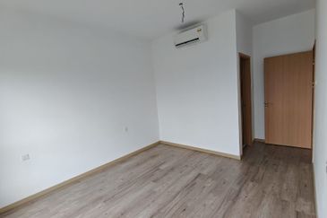 Forest Hills Residences Condo | High Floor | New Bare Unit | 986sqft | Bundusan,Sabah