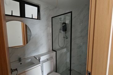 Forest Hills Residences Condo | High Floor | New Bare Unit | 838sqft | Bundusan,Sabah