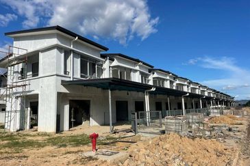 Taman Bayu Senja | Phase 2 | 2 Storey Landed House | Intermediate Lot  | Keningau