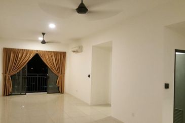 LIDO FOUR SEASON RESIDENCE