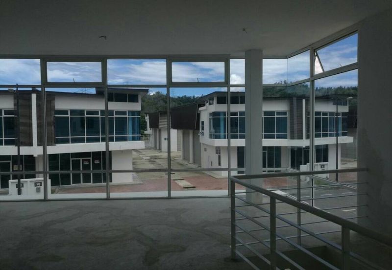 Sierra BizHub Bandar Sierra