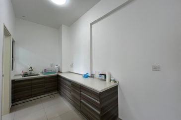 Kingfisher Inanam Condominium