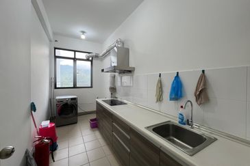 Kingfisher Inanam Condominium