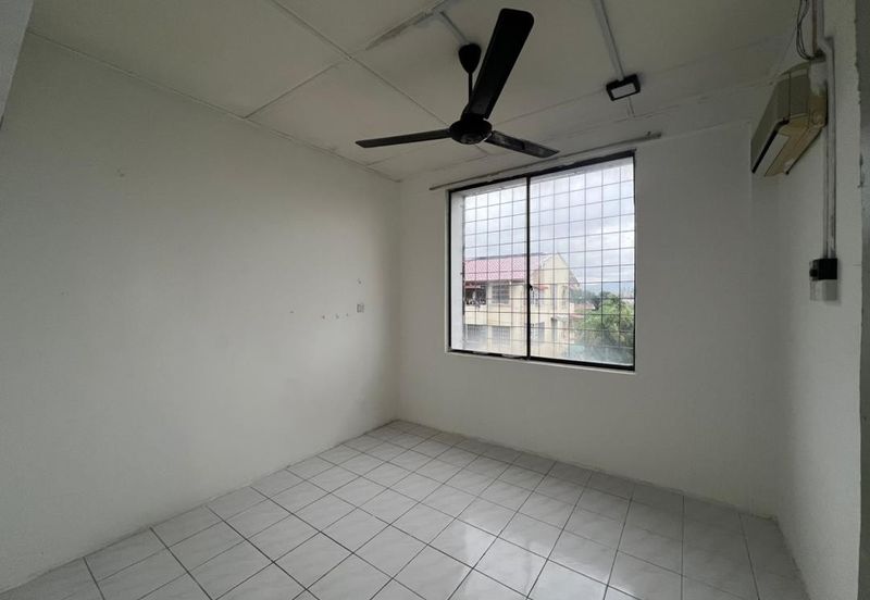 Selesa Court Apartment