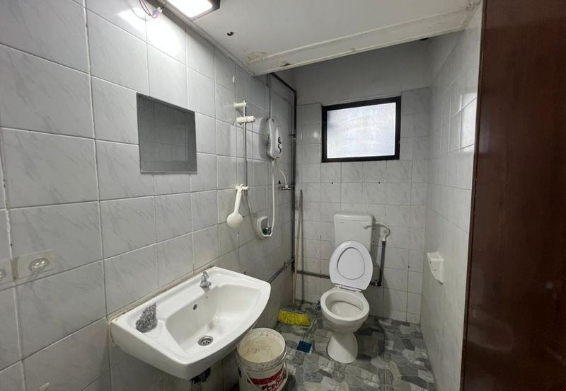 Selesa Court Apartment