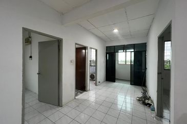 Selesa Court Apartment